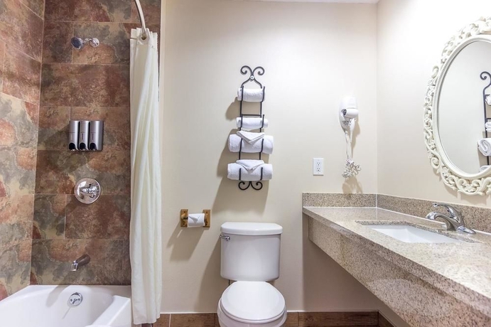 Imagen de la habitación del Hotel Lemon Tree and Suites Anaheim. Foto 4