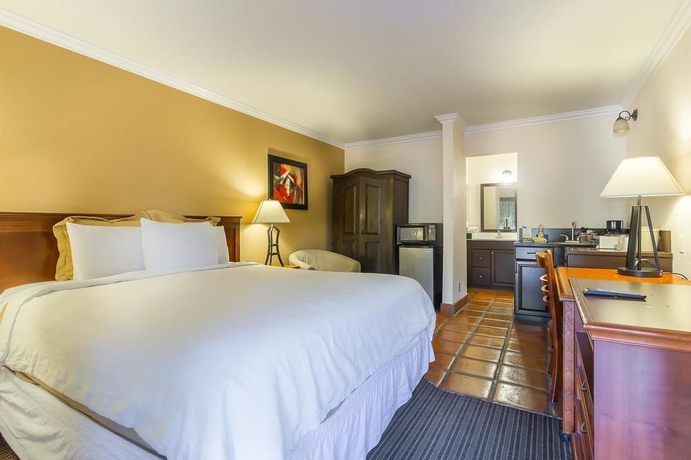 Imagen de la habitación del Hotel Lemon Tree and Suites Anaheim. Foto 6