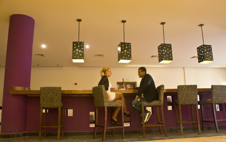 Imagen del bar/restaurante del Hotel Lemon and Soul Makadi Garden. Foto 2