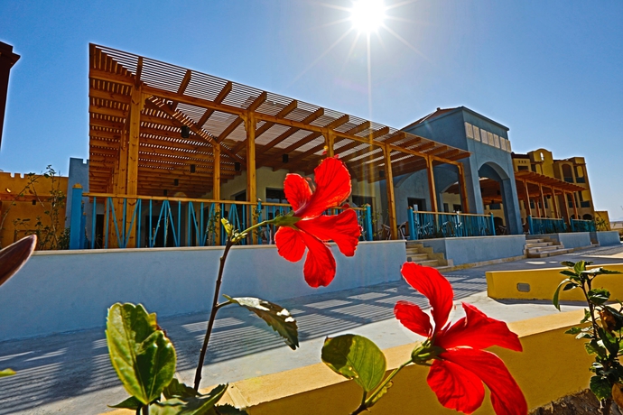 Imagen de los exteriores del Hotel Lemon and Soul Makadi Garden. Foto 7