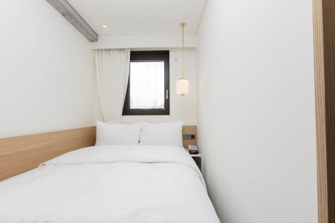 Imagen de la habitación del Hotel Lemong. Foto 4