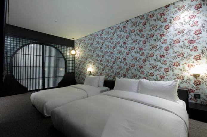 Imagen de la habitación del Hotel Lemong. Foto 5