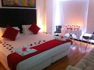 Imagen del bar/restaurante del Hotel Lemus Plaza. Foto 2