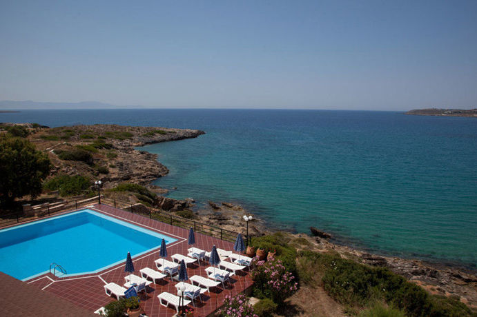 Imagen de los exteriores del Hotel Lena Beach. Foto 8