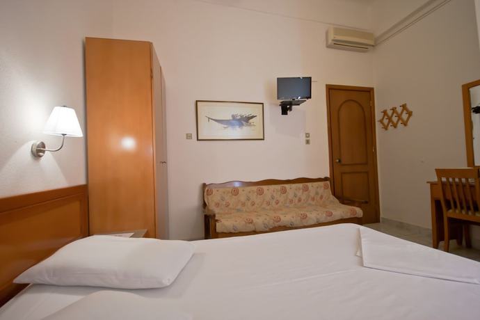 Imagen de la habitación del Hotel Lena, Heraklion. Foto 5