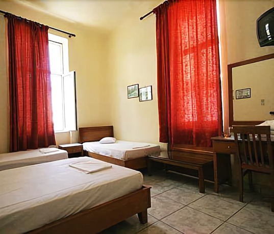 Imagen de la habitación del Hotel Lena, Heraklion. Foto 8
