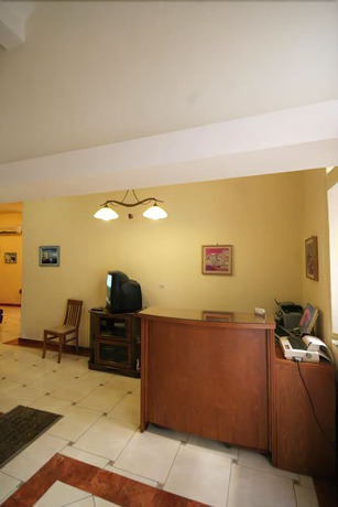Imagen de los interiores del Hotel Lena, Heraklion. Foto 20