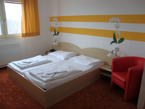 Imagen de los interiores del Hotel Lenas Donau. Foto 16