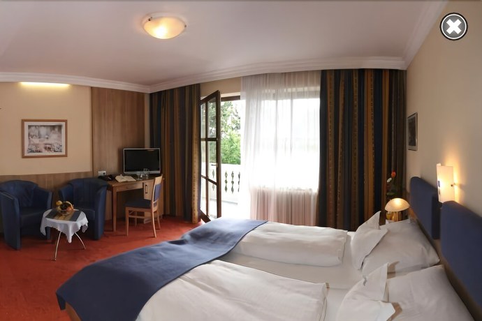Imagen de la habitación del Hotel Lenauhof. Foto 13