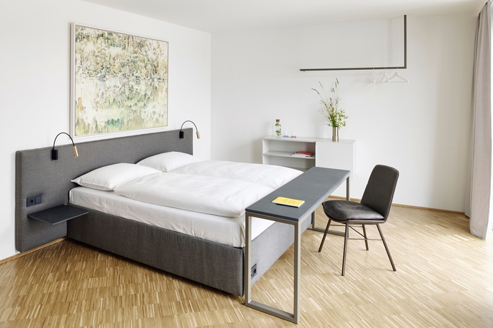 Imagen de la habitación del Hotel Lendhotel. Foto 8