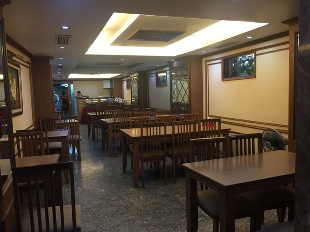 Imagen del bar/restaurante del Hotel Lenid De Ho Guom. Foto 3