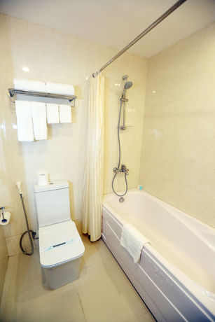 Imagen de la habitación del Hotel Lenid Tho Nhuom. Foto 7