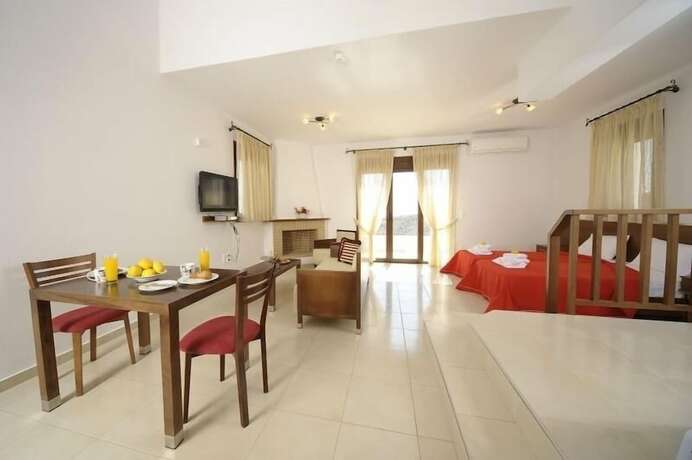 Imagen general del Hotel Lenikos Resort. Foto 3