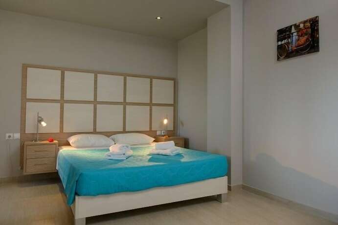 Imagen de la habitación del Hotel Lenikos Resort. Foto 12