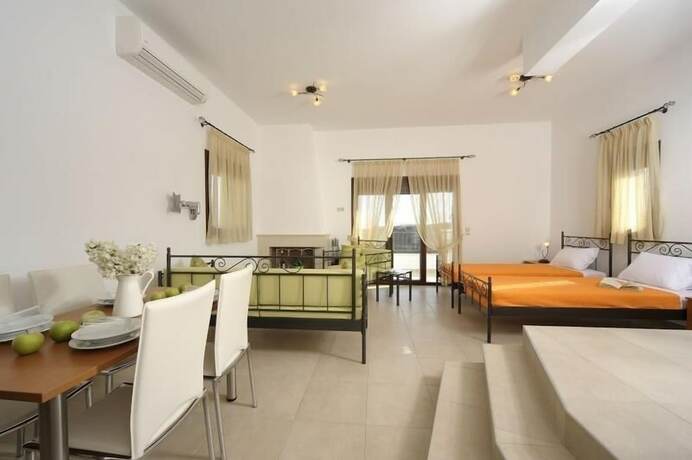 Imagen general del Hotel Lenikos Resort. Foto 7