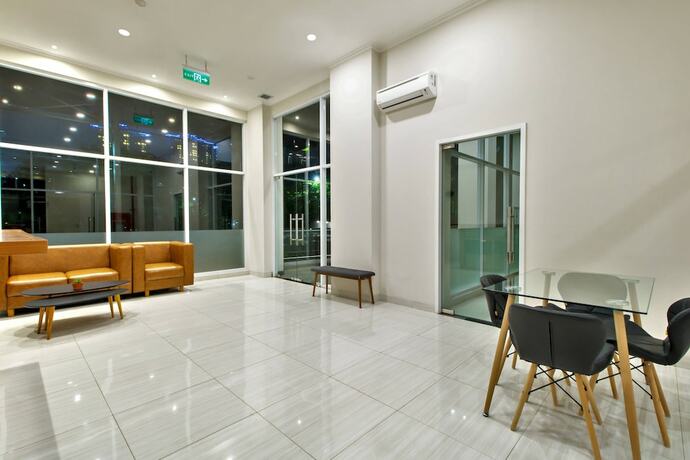 Imagen de los interiores del Hotel Lenna Residence Premiere. Foto 20