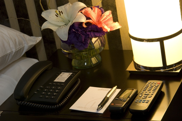 Imagen de la habitación del Hotel Lennox Buenos Aires. Foto 8