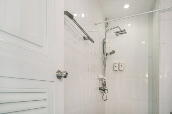 Imagen general del Hotel Lenny\'ss. Foto 2