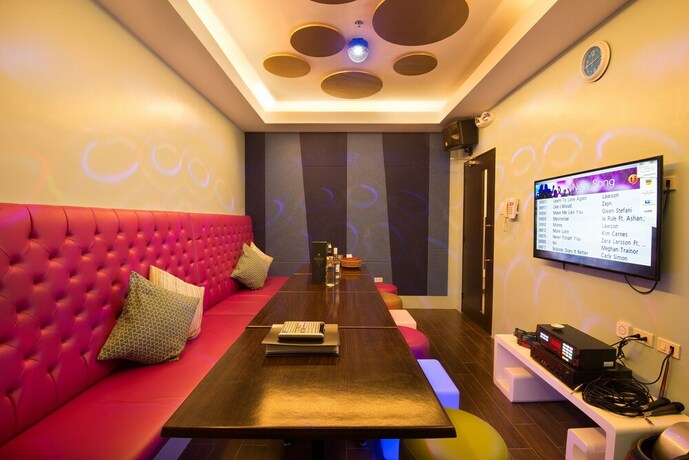 Imagen de los interiores del Hotel Lenox. Foto 22
