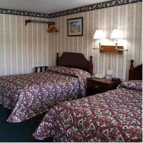 Imagen de la habitación del Hotel Lenox Inn. Foto 3
