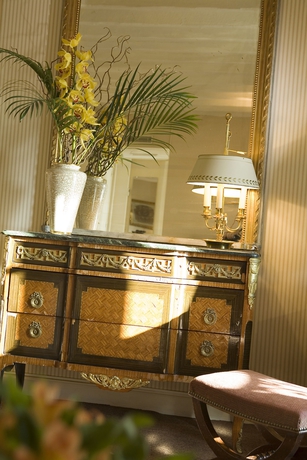 Imagen de la habitación del Hotel Lenox Montparnasse. Foto 7