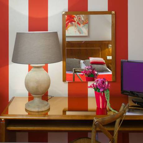 Imagen de la habitación del Hotel Lensotel. Foto 11