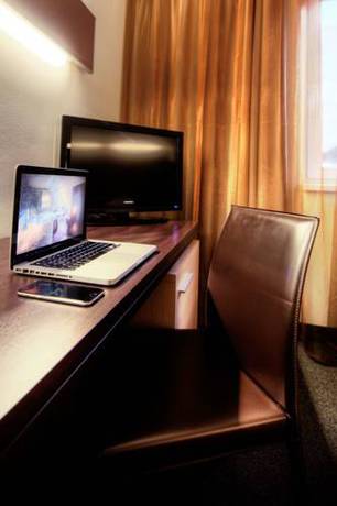 Imagen de la habitación del Hotel Lent. Foto 7