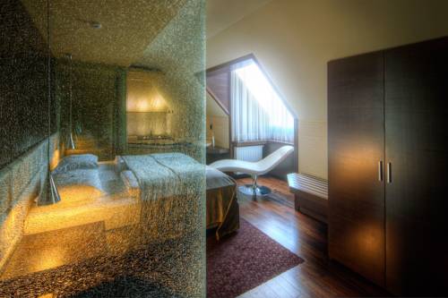 Imagen de la habitación del Hotel Lent. Foto 8