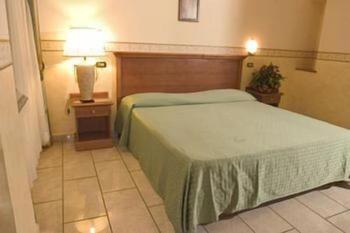 Imagen de la habitación del Hotel Lento. Foto 4