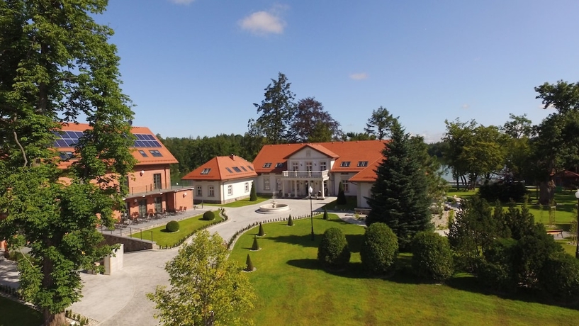 Imagen general del Hotel Leśny Dwór, Suleczyno. Foto 1