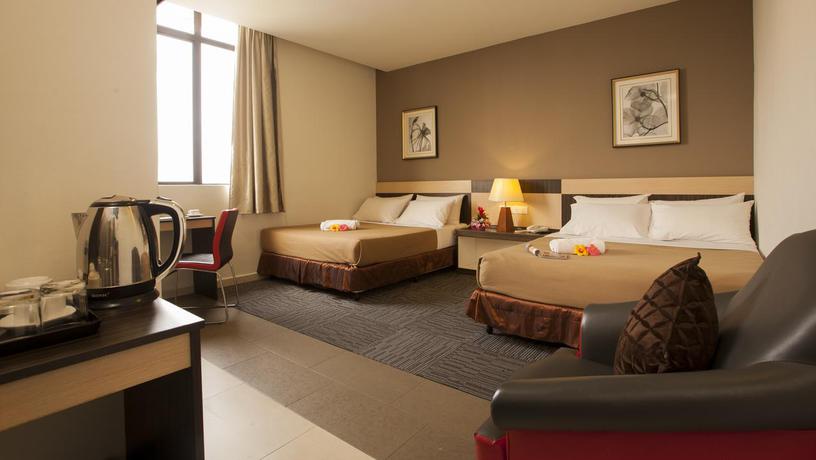 Imagen de la habitación del Hotel Leo Express. Foto 5