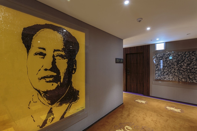 Imagen de los interiores del Hotel Leo. Foto 13