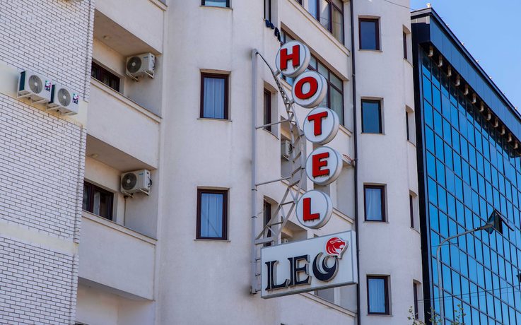 Imagen general del Hotel Leo, Pec. Foto 1