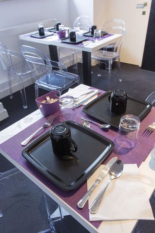 Imagen de los interiores del Hotel Leo Station, Villa Et Annexes, Bastogne . Foto 15