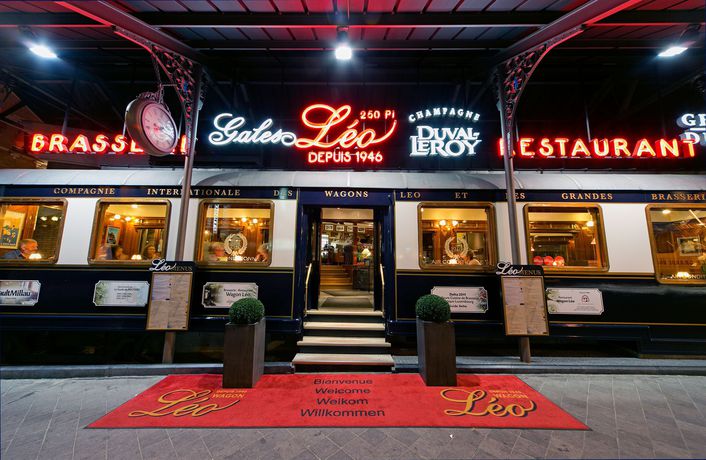 Imagen del bar/restaurante del Hotel Leo Station, Villa Et Annexes, Bastogne . Foto 2