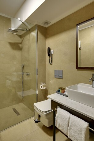 Imagen general del Hotel Leo Suites. Foto 2