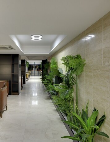 Imagen de los interiores del Hotel Leo Suites. Foto 24