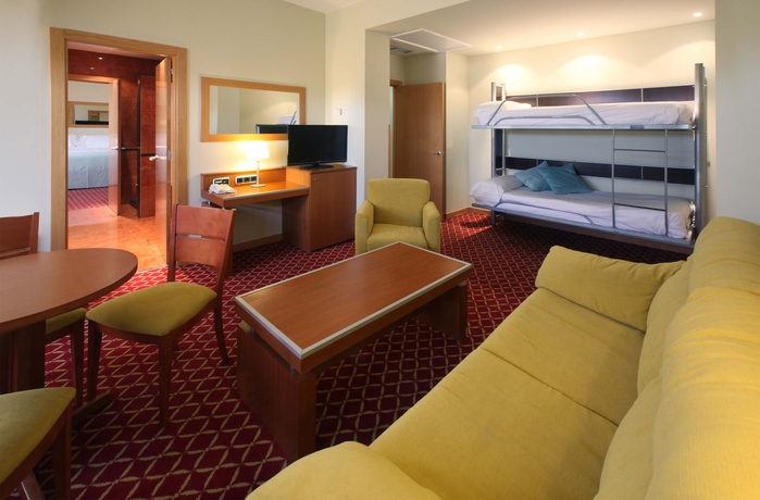 Imagen de la habitación del Hotel León Camino. Foto 5