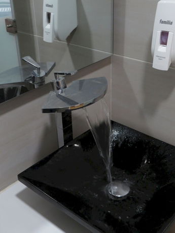 Imagen de la habitación del Hotel León Dorado. Foto 3