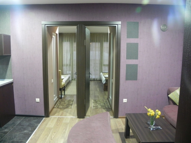 Imagen de la habitación del Hotel Leon, Batumi. Foto 8