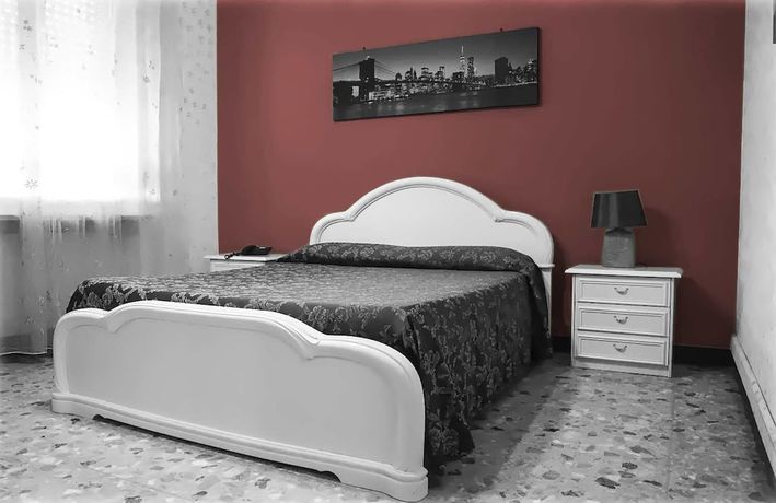 Imagen de la habitación del Hotel Leon D\'Oro, CASALE MONFERRATO. Foto 12