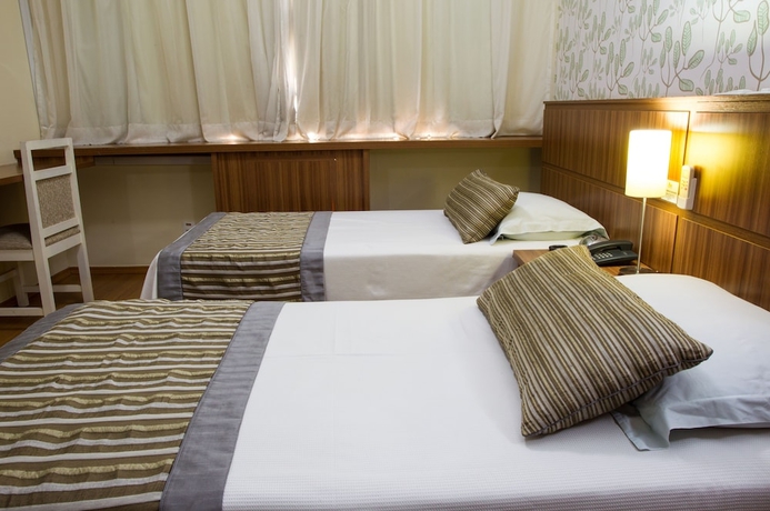 Imagen de la habitación del Hotel Leon Park E Conven&ccedil;&otilde;es. Foto 9