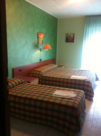 Imagen de la habitación del Hotel Leon, San Giovanni Rotondo. Foto 12