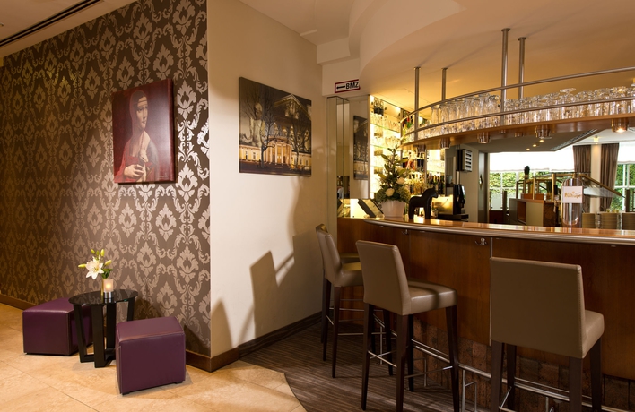 Imagen del bar/restaurante del Hotel Leonardo Aachen. Foto 7