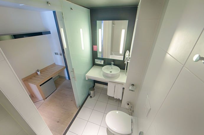 Imagen de la habitación del Hotel Leonardo Almere City Center. Foto 11