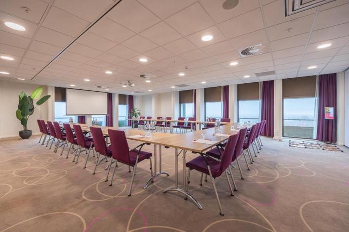 Imagen de los interiores del Hotel Leonardo Amsterdam Rembrandtpark. Foto 9