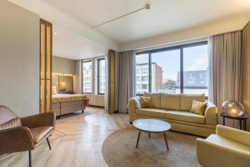 Imagen de la habitación del Hotel Leonardo Antwerp The Plaza. Foto 14