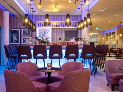 Imagen del bar/restaurante del Hotel Leonardo Augsburg. Foto 8