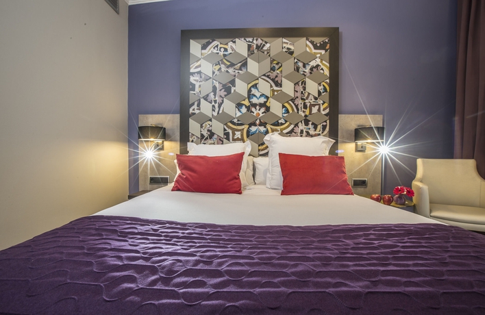 Imagen de la habitación del Hotel Leonardo Barcelona Las Ramblas. Foto 13