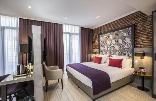 Imagen de la habitación del Hotel Leonardo Barcelona Las Ramblas. Foto 17